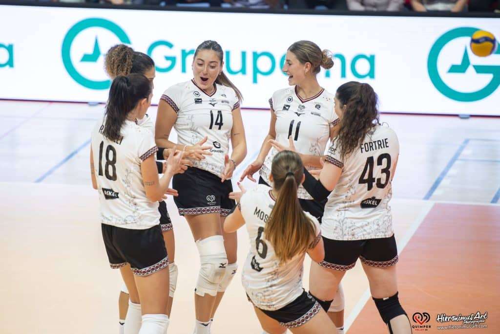 Équipe de Volley de Quimper QV29 
Elite Féminine

www.quimper-volley.bzh

https://www.facebook.com/quimpervolley/

Photographe Hieronimus Art.
www.hieronimus-art.com

https://www.facebook.com/HieronimusArtPhotographe/

© Hieronimus Art 2026